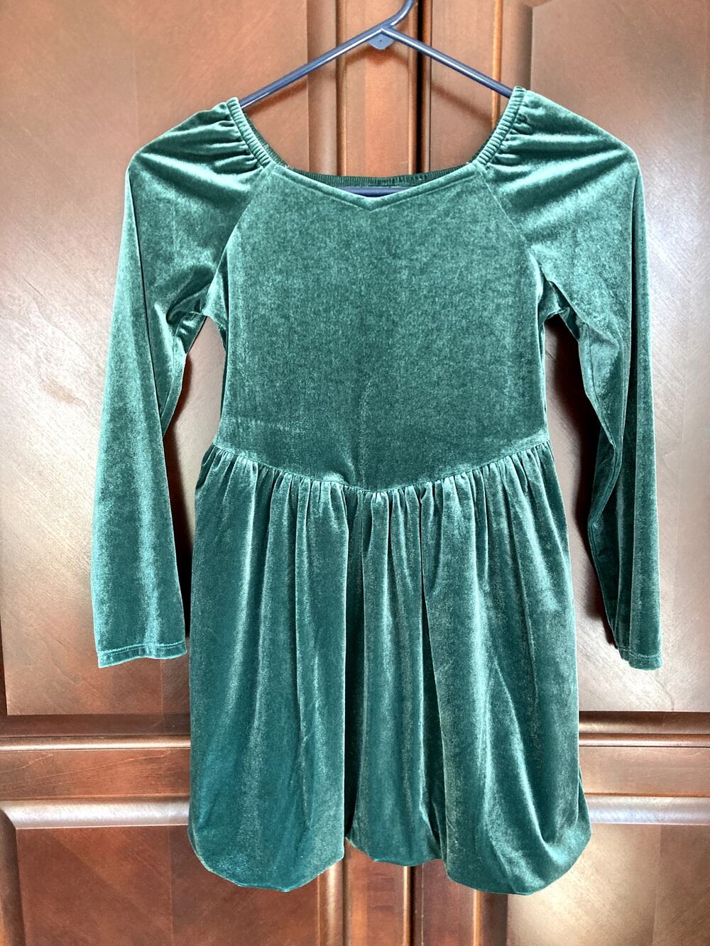 Cat & Jack -Festive Princess Dark Green Velvet Dress Drop Waist Bubble Skirt - 8